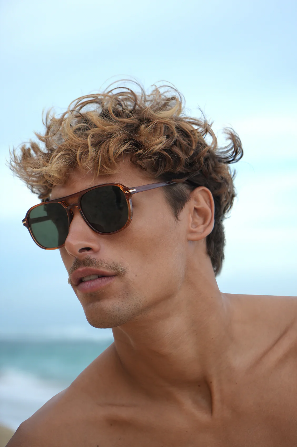 Amber Hong Kong Aviator Unisex Sunglasses - Image 5