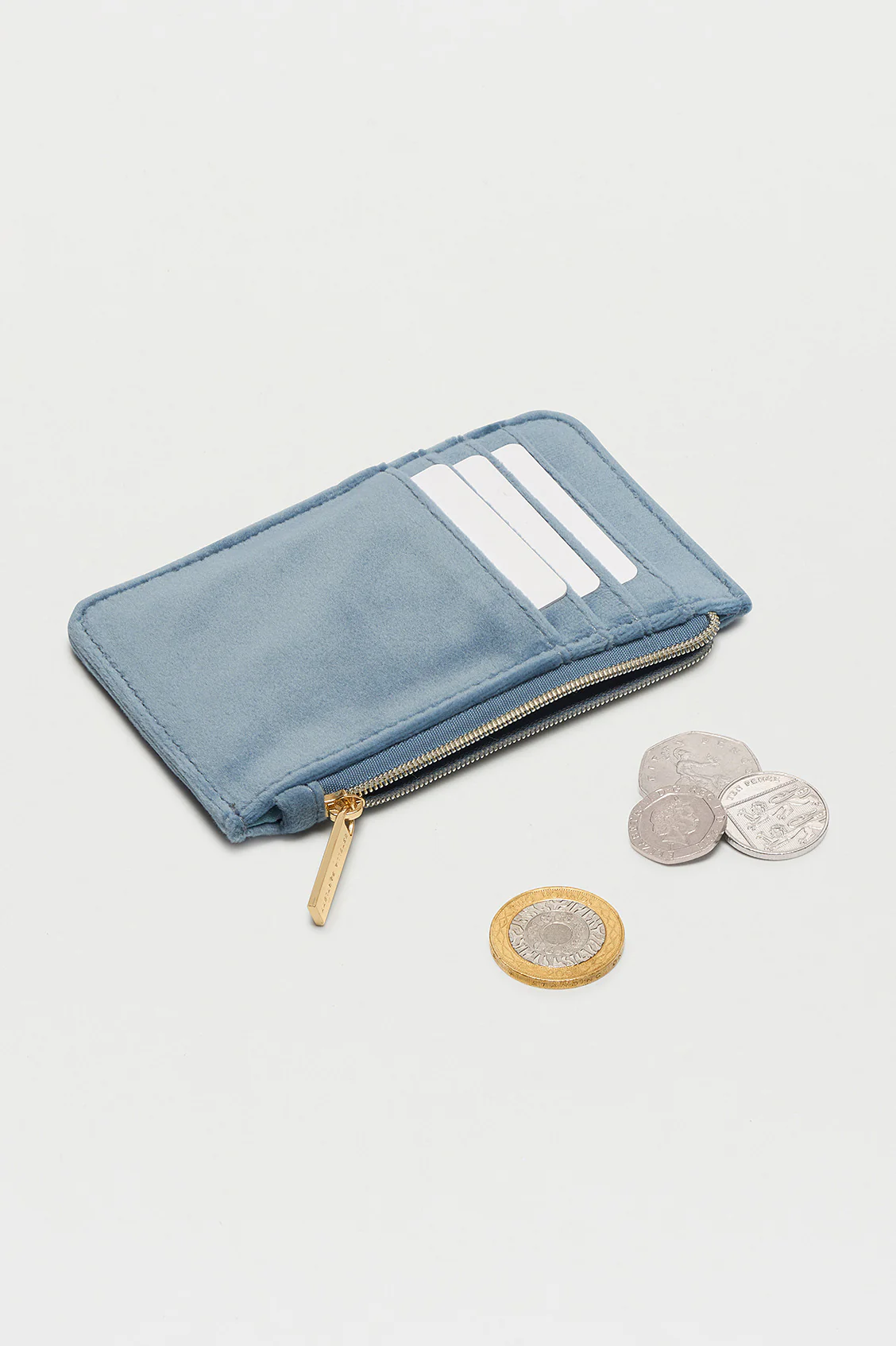 Embroidered Daisy Card Purse - Image 2