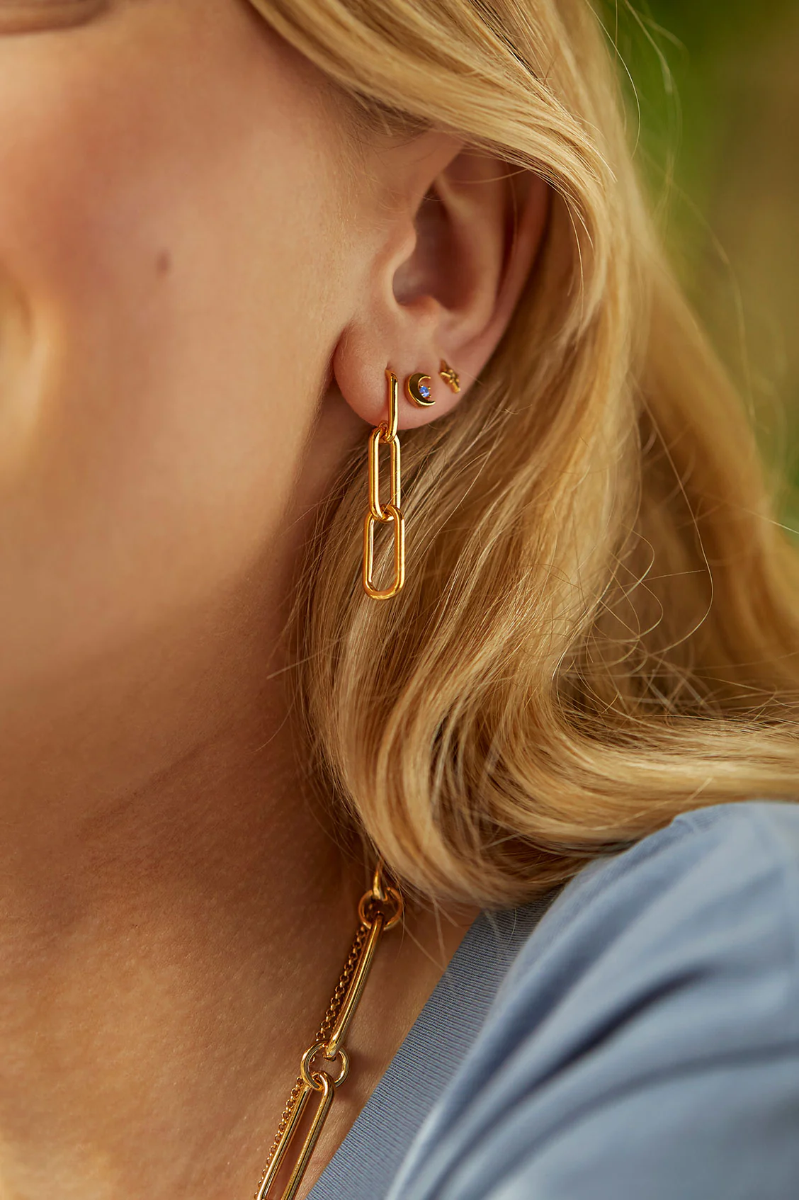 Paperclip Chain Link Drop Earrings - Image 5