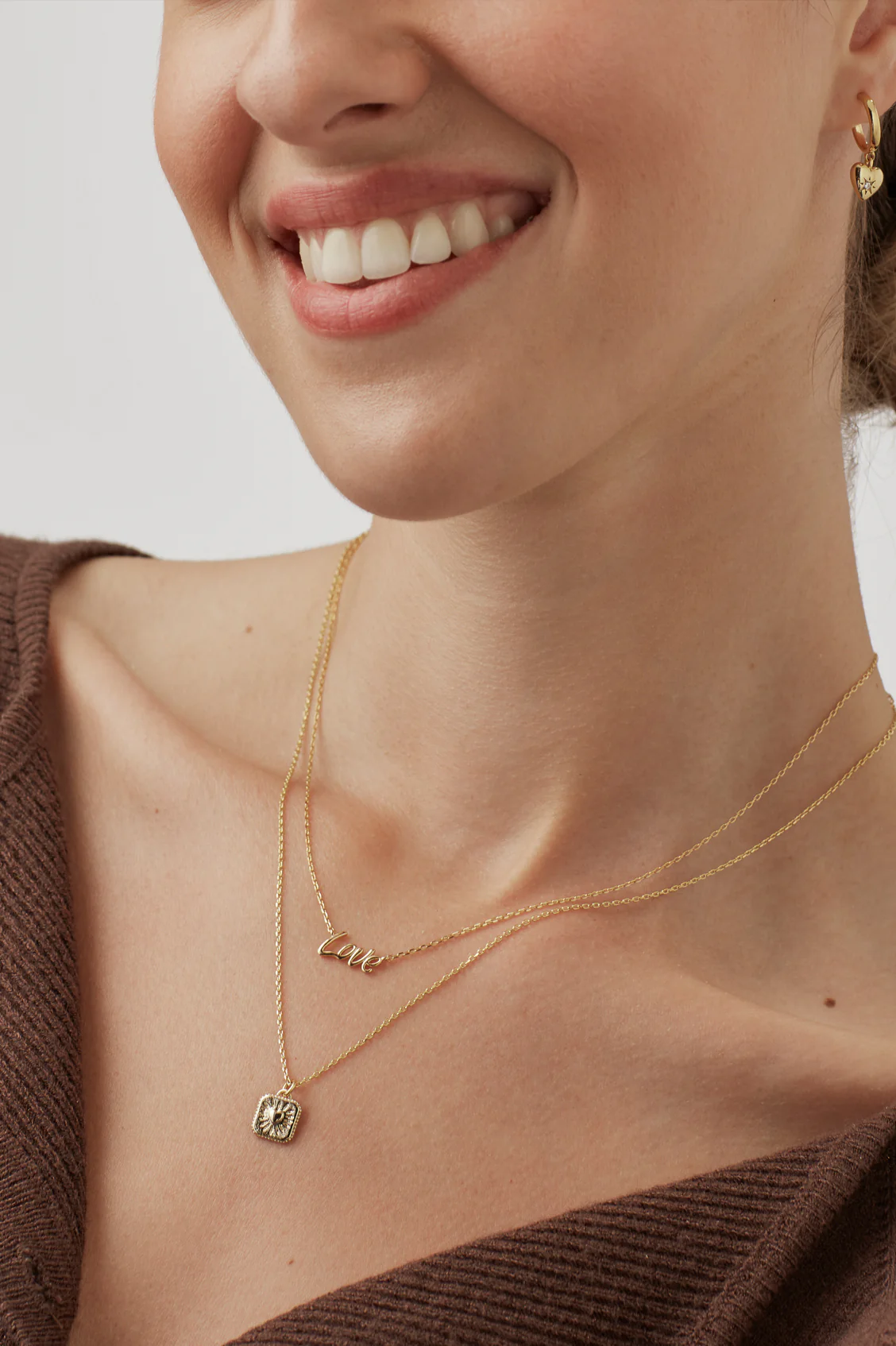 Heart Tablet Necklace - Image 5