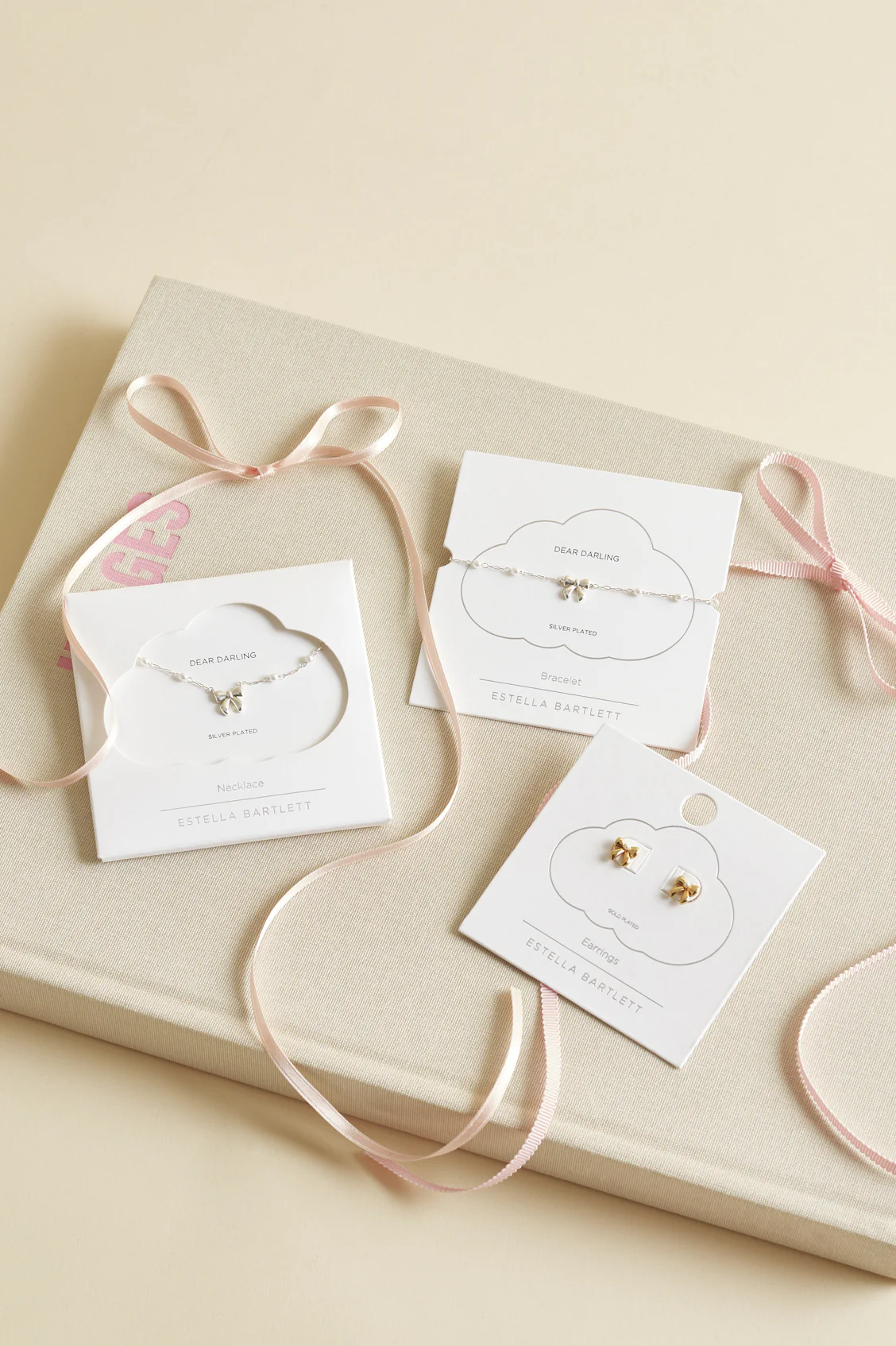 Pearl Bow Necklace - Image 8