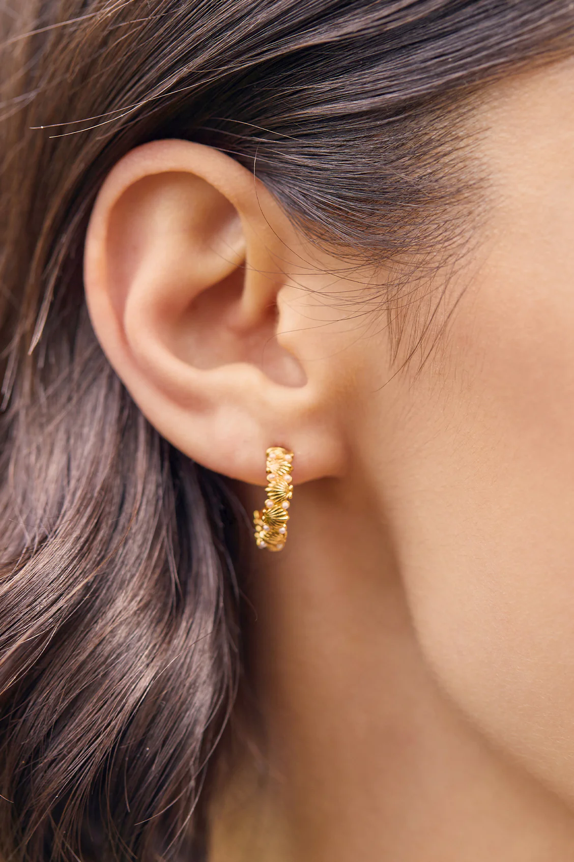 Pearl Scallop Hoops - Image 6