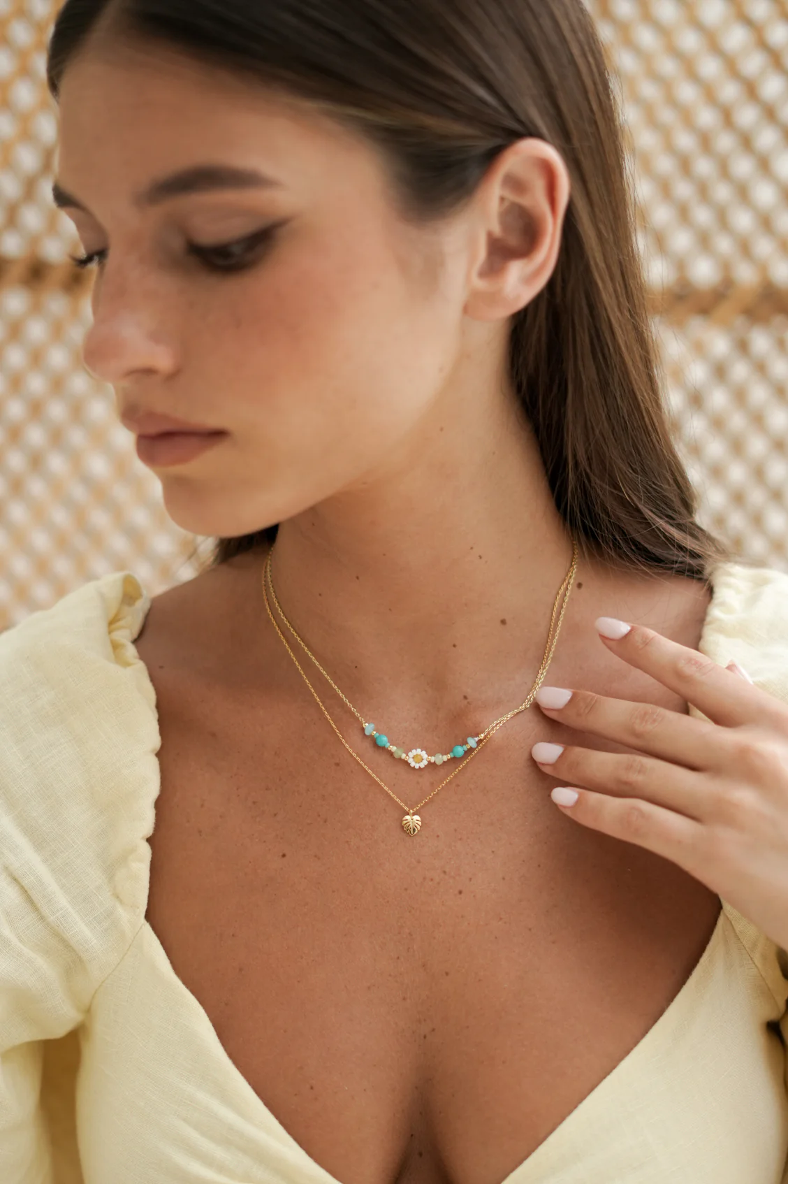 Turquoise Beaded Flower Necklace - Image 2