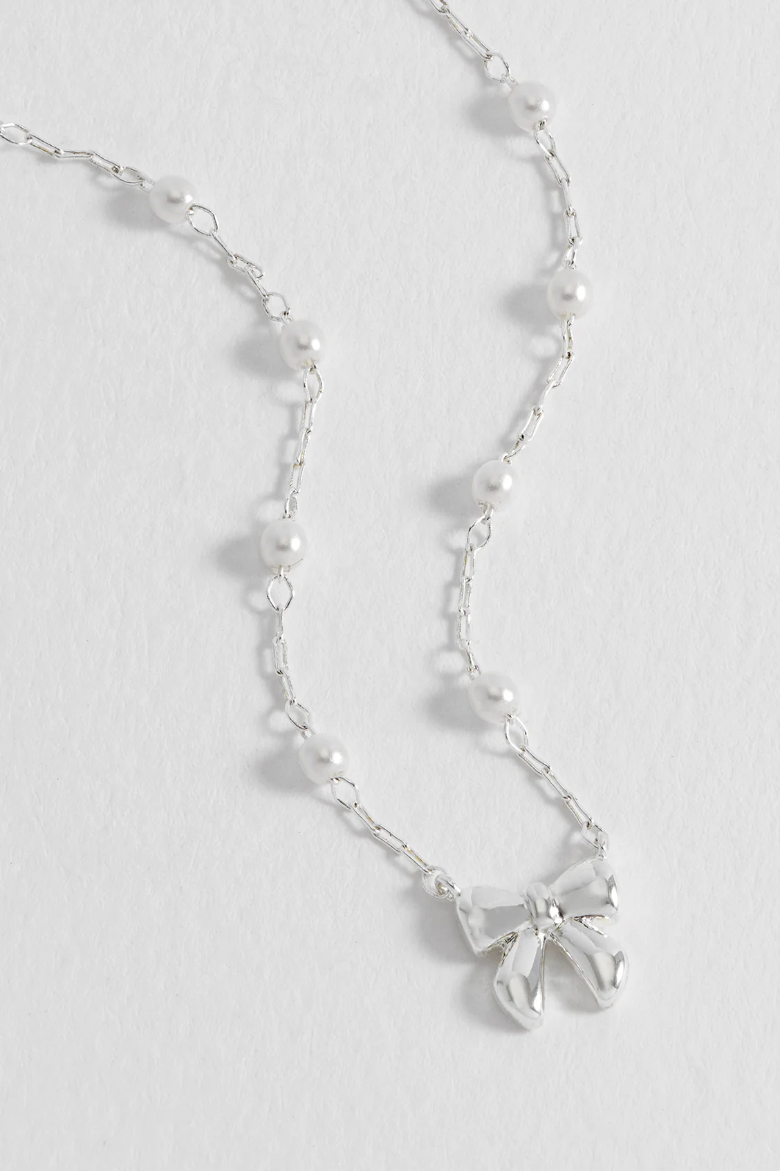 Pearl Bow Necklace - Image 4