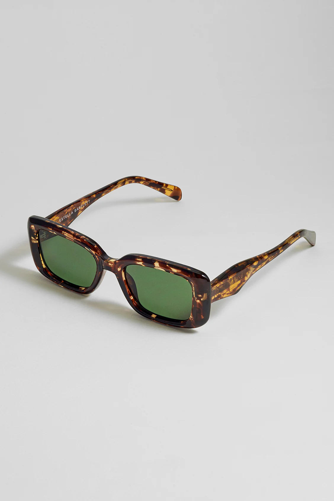 Tortoiseshell Vilnius Rectangle Women’s Sunglasses - Image 4