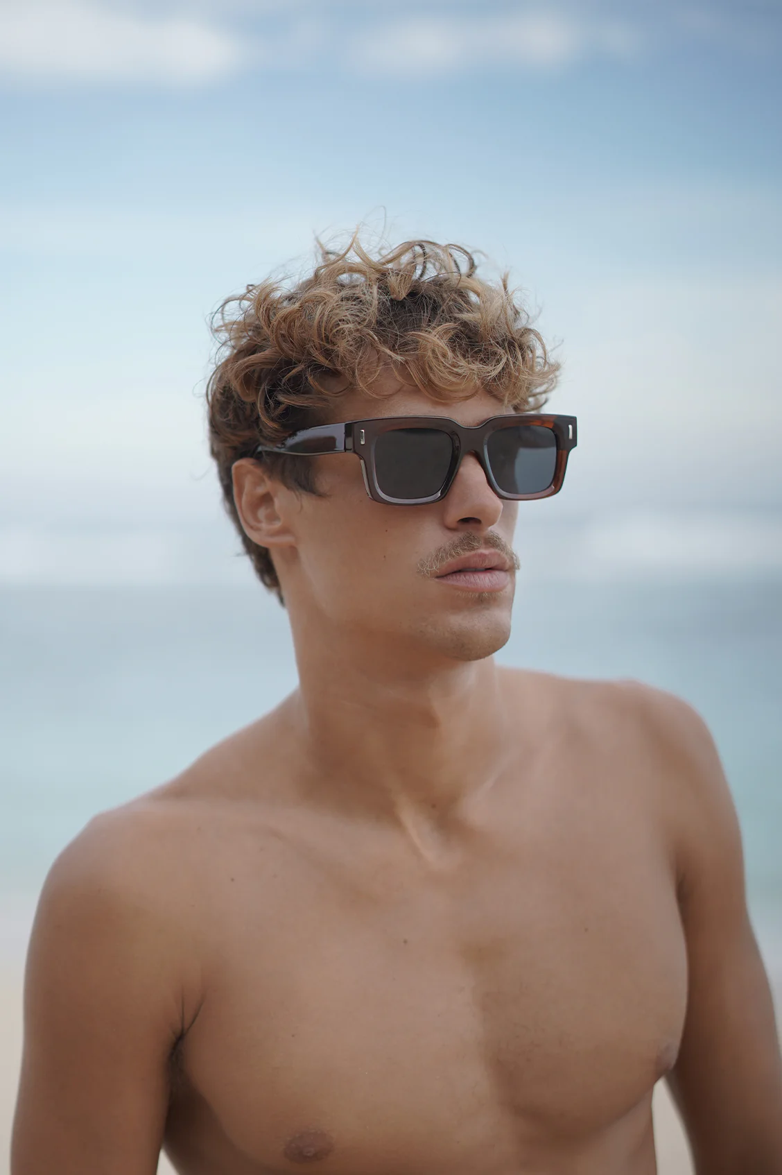 Transparent Brown Rio Wayfarer Unisex Sunglasses - Image 5
