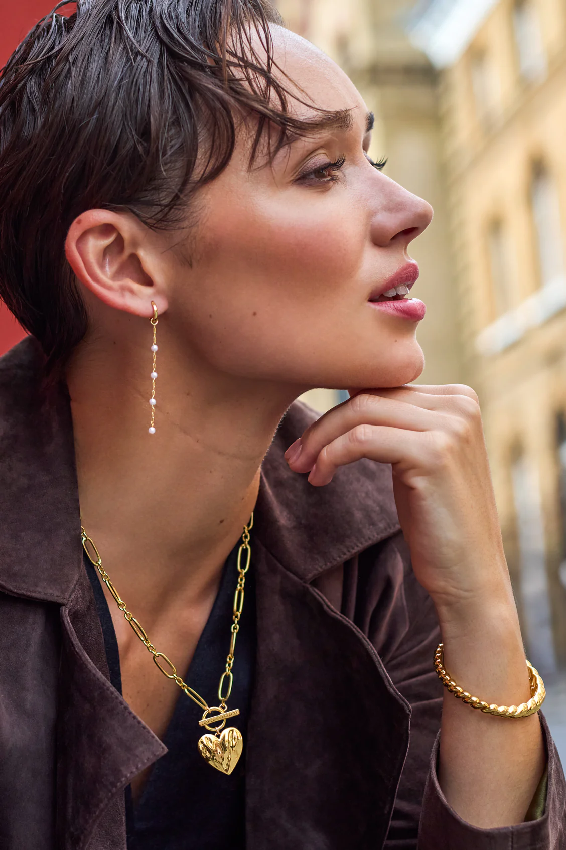 Oversized Molten Heart T-Bar Necklace - Image 4