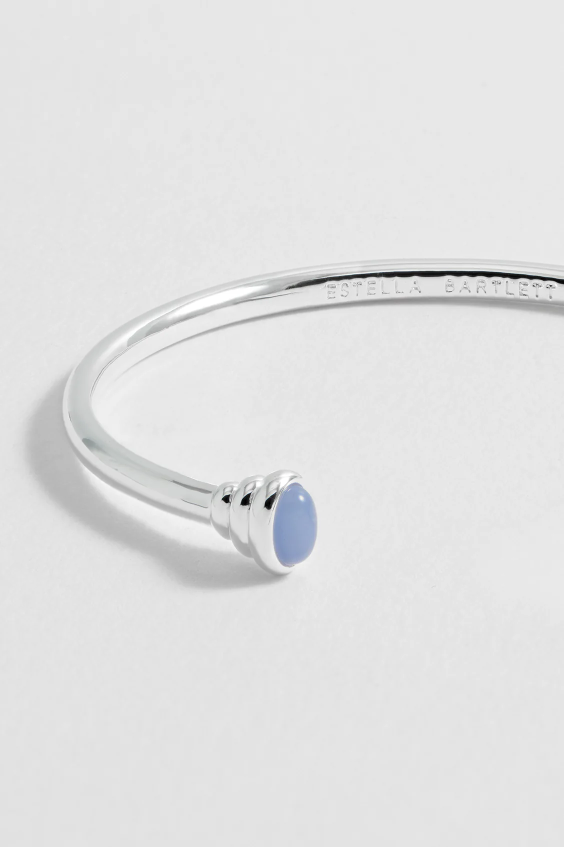 Blue Quartz Cabochon Open Bangle - Image 4