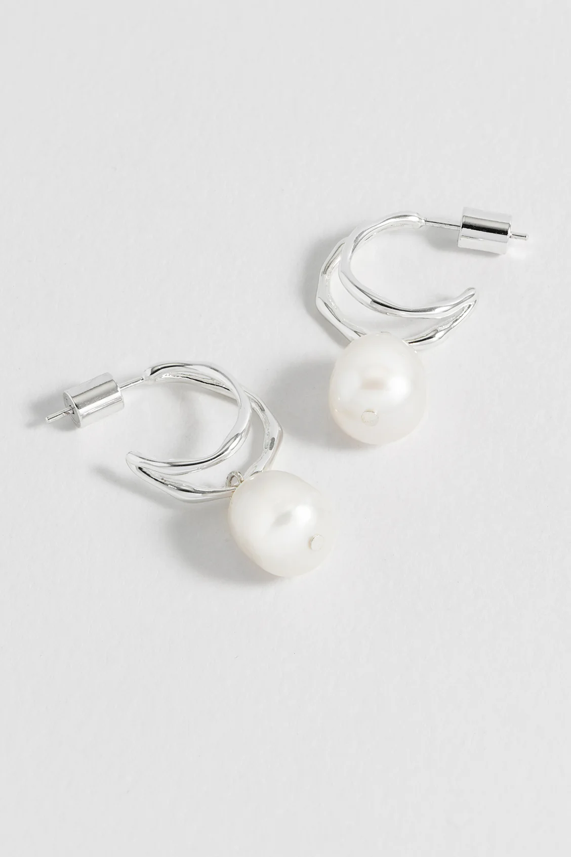 Molton Pearl Double Hoop Earrings - Image 4