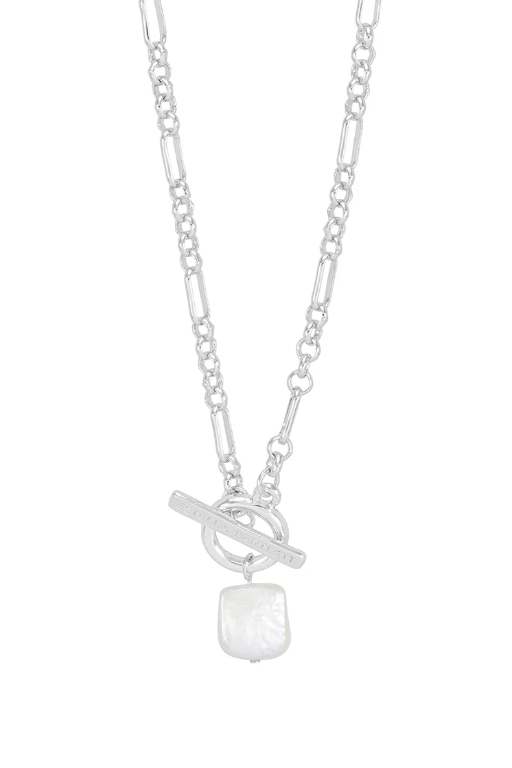 Square Baroque Pearl T-Bar Necklace - Image 3