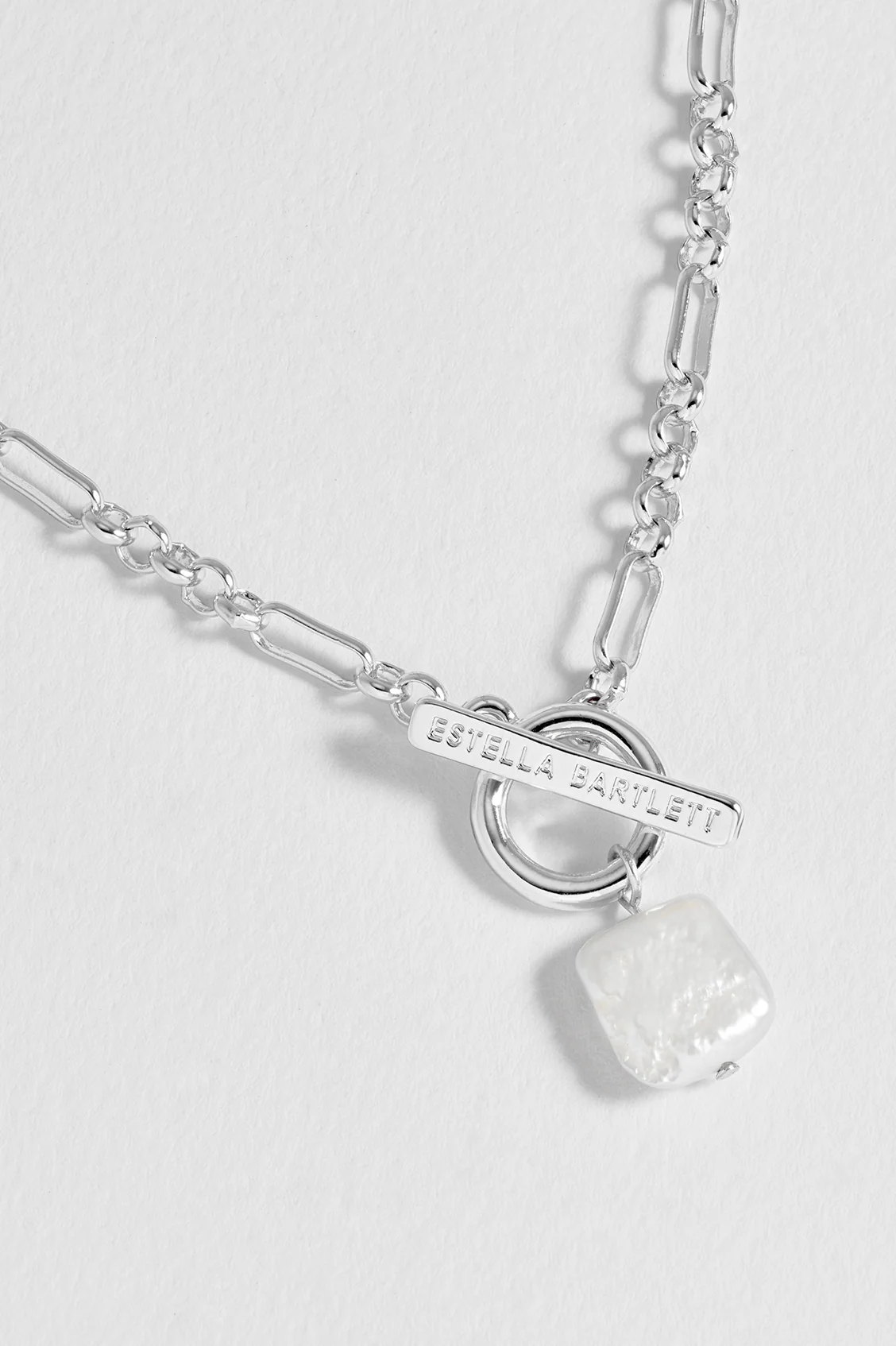 Square Baroque Pearl T-Bar Necklace - Image 4