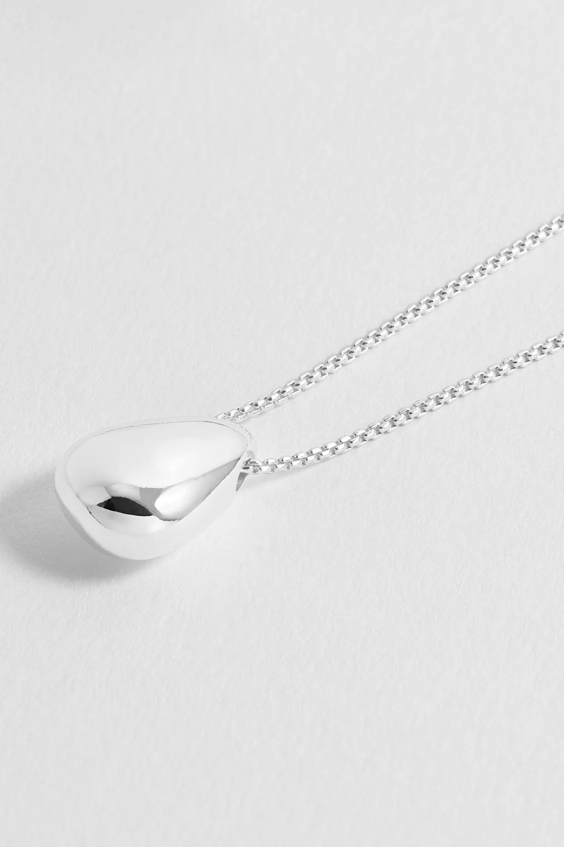 Teardrop Pendant Necklace - Image 5